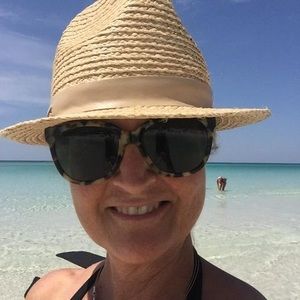 Meet your Posher, Ann